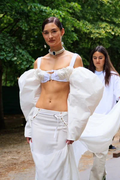 Look 9